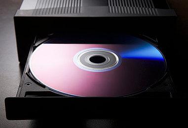 《消逝的光芒：困兽》中文配音实机宣传片 8月发售